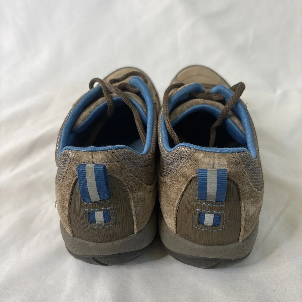Dansko Women's Size EU 38 / US  7.5/8 Paisley Lace Up‎ Waterproof Sneakers Brown